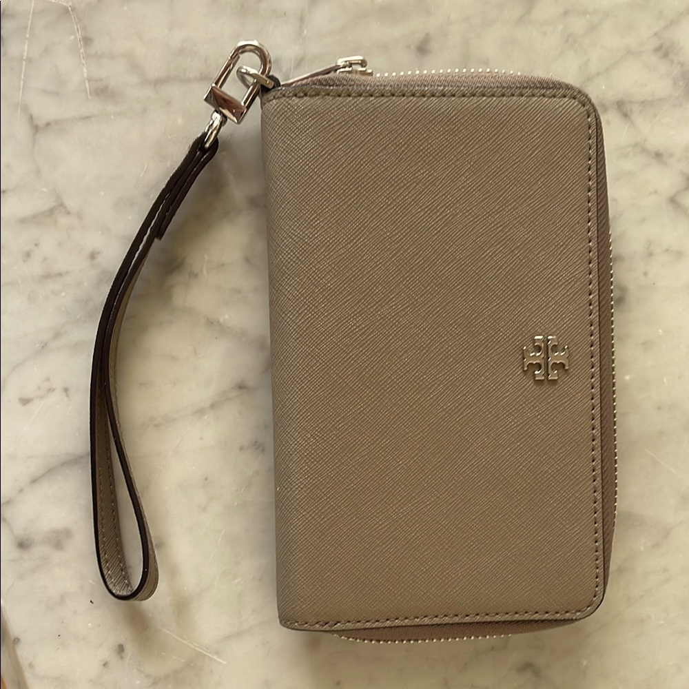 Tory Burch Wristlet